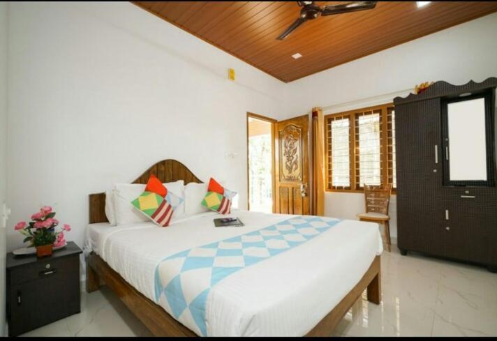 Munnar Minds Homestay Bagian luar foto