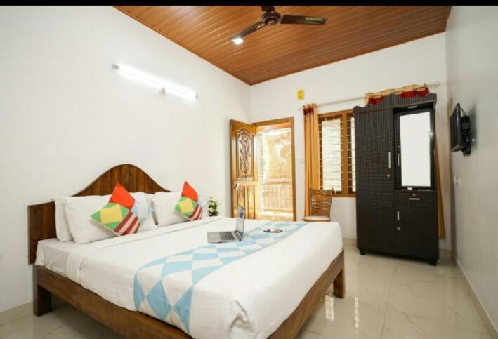 Munnar Minds Homestay Bagian luar foto